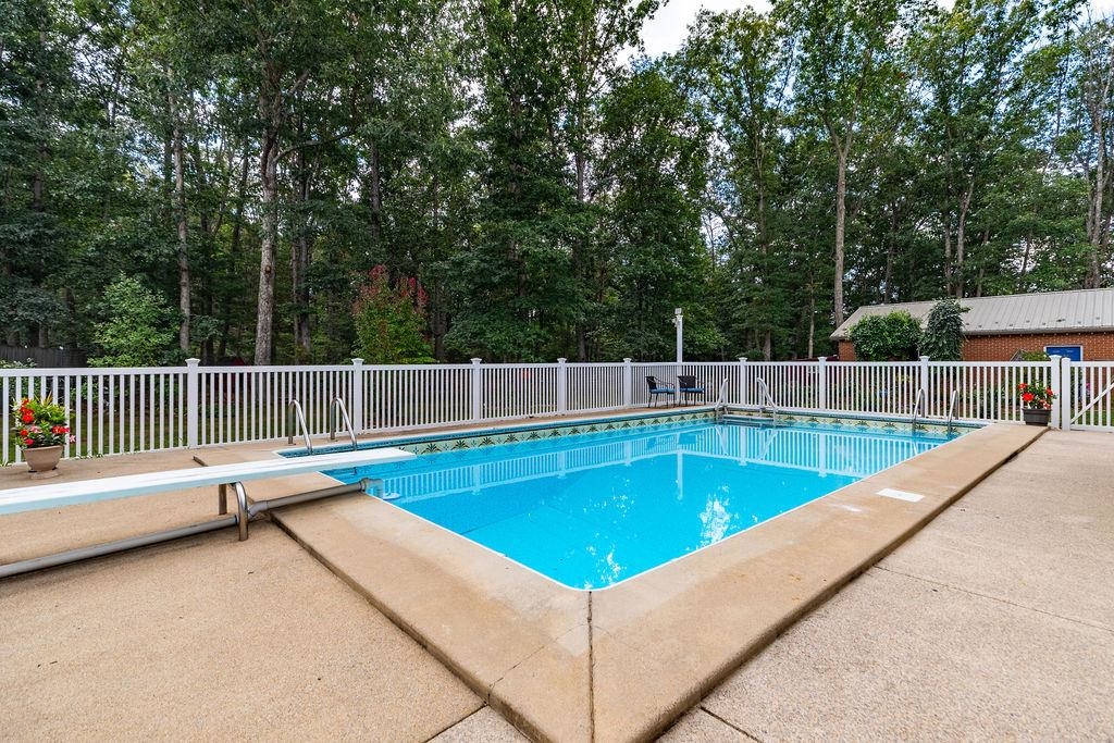 13711 SOUTH EAST SIDE HWY, PORT REPUBLIC, Virginia 24471, 3 Bedrooms Bedrooms, ,2 BathroomsBathrooms,Residential,13711 SOUTH EAST SIDE HWY,670173 MLS # 670173