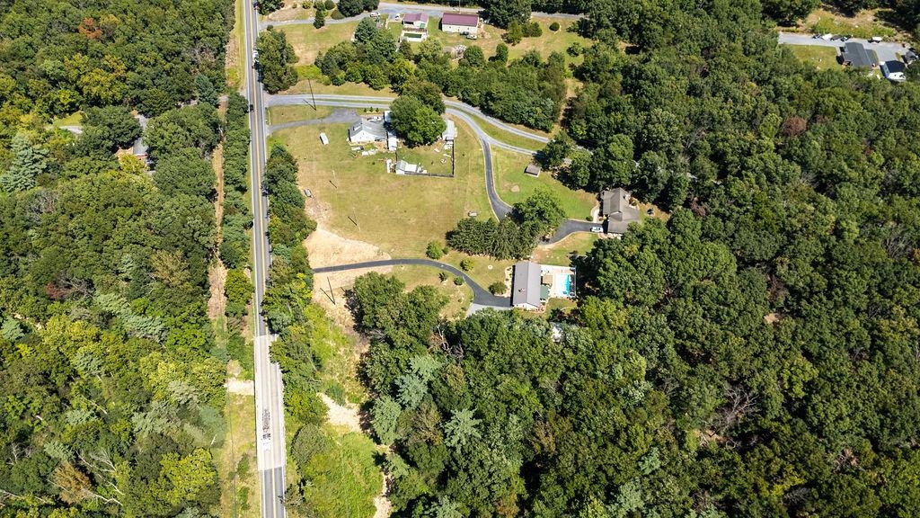 13711 SOUTH EAST SIDE HWY, PORT REPUBLIC, Virginia 24471, 3 Bedrooms Bedrooms, ,2 BathroomsBathrooms,Residential,13711 SOUTH EAST SIDE HWY,670173 MLS # 670173