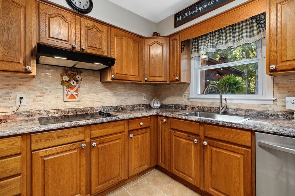 13711 SOUTH EAST SIDE HWY, PORT REPUBLIC, Virginia 24471, 3 Bedrooms Bedrooms, ,2 BathroomsBathrooms,Residential,13711 SOUTH EAST SIDE HWY,670173 MLS # 670173