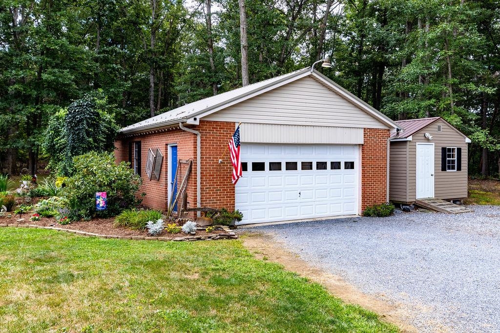 13711 SOUTH EAST SIDE HWY, PORT REPUBLIC, Virginia 24471, 3 Bedrooms Bedrooms, ,2 BathroomsBathrooms,Residential,13711 SOUTH EAST SIDE HWY,670173 MLS # 670173