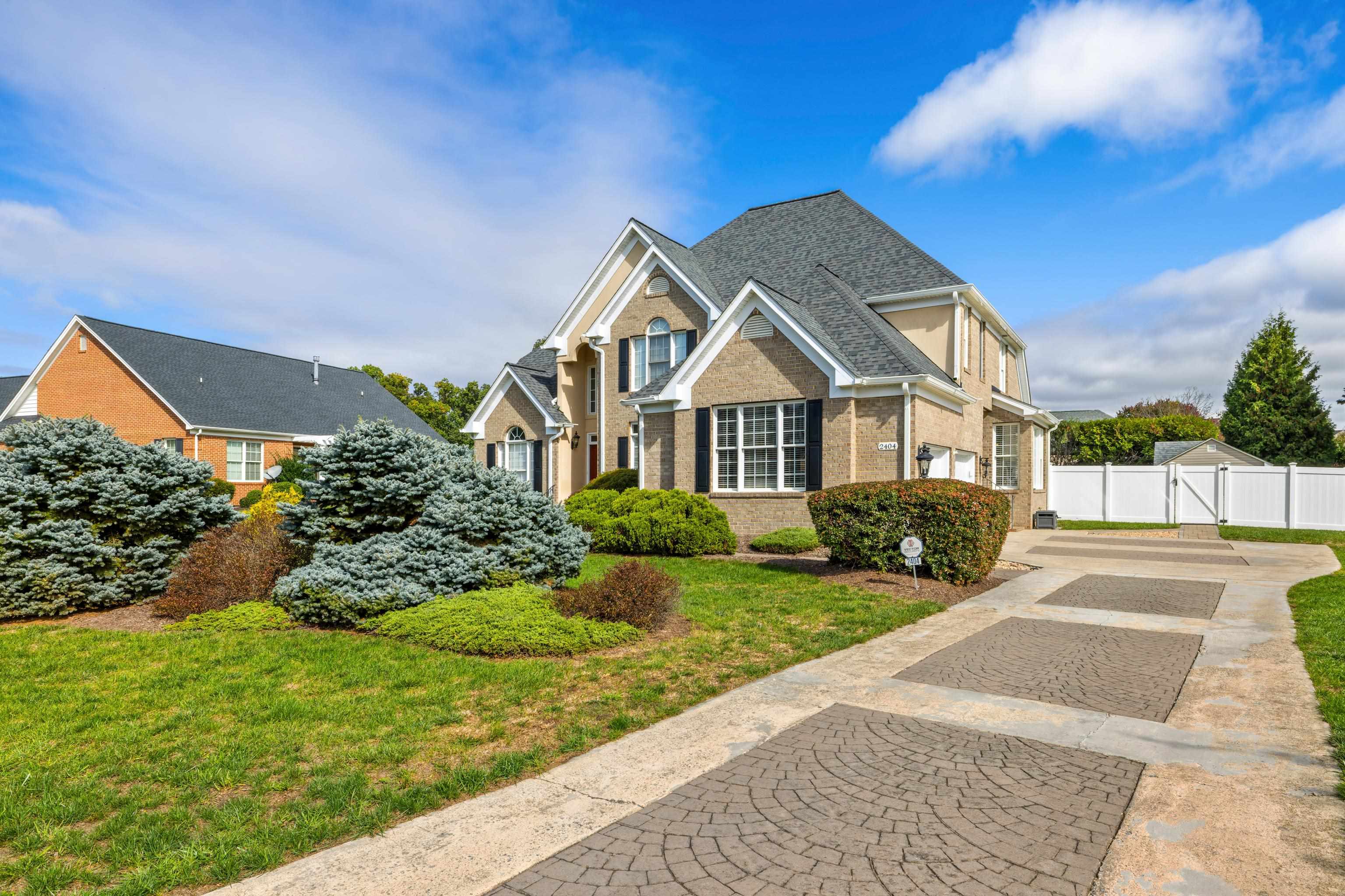2404 VILLAGE DR, WAYNESBORO, Virginia 22980, 4 Bedrooms Bedrooms, ,3 BathroomsBathrooms,Residential,2404 VILLAGE DR,670174 MLS # 670174
