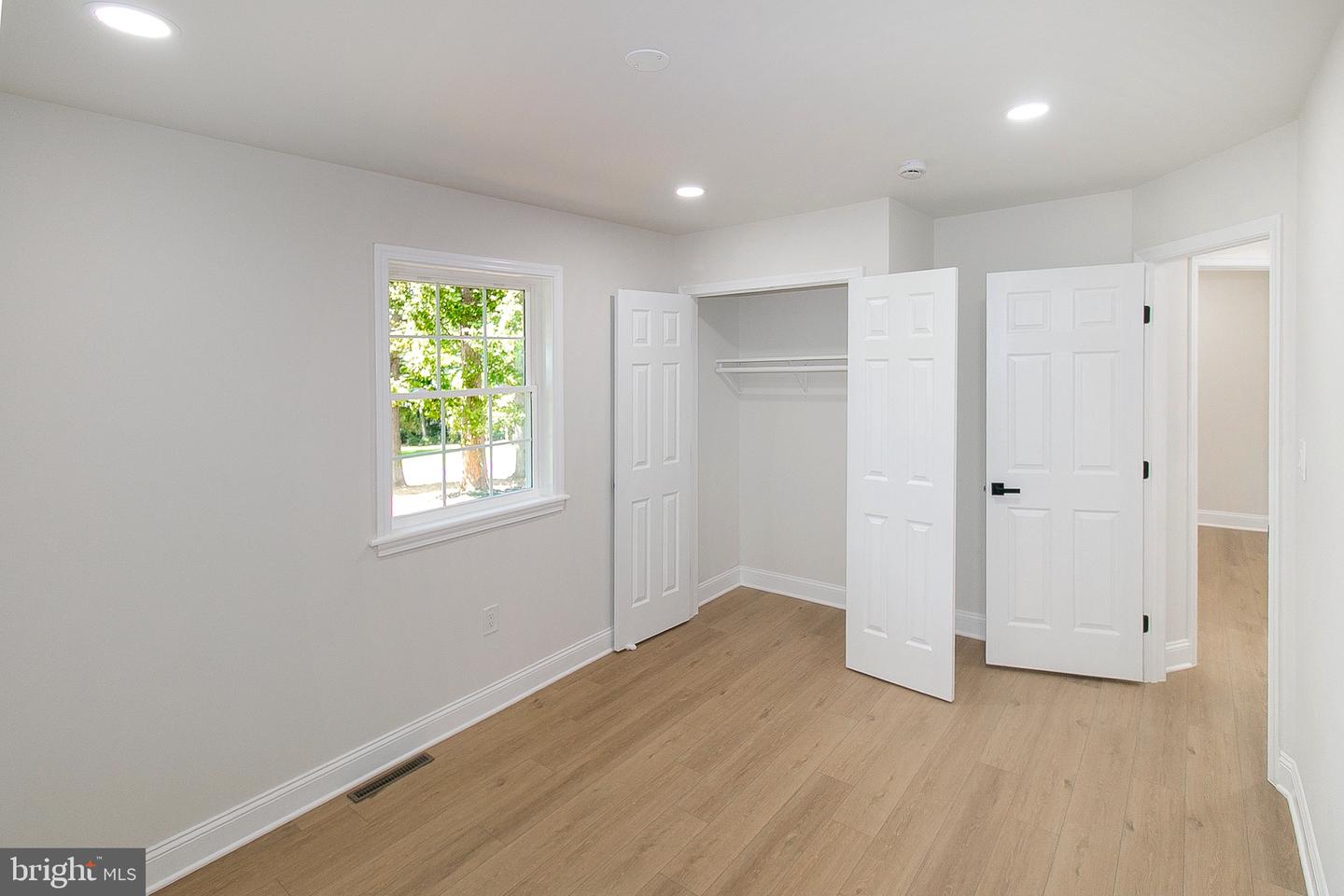 13305 KAHNS RD, MANASSAS, Virginia 20112, 4 Bedrooms Bedrooms, ,3 BathroomsBathrooms,Residential,For sale,13305 KAHNS RD,VAPW2103174 MLS # VAPW2103174