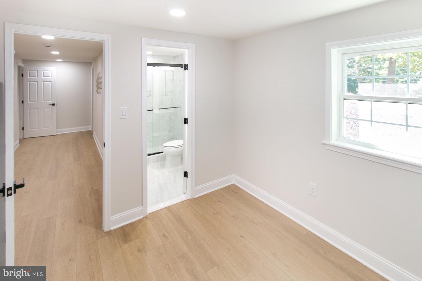 13305 KAHNS RD, MANASSAS, Virginia 20112, 4 Bedrooms Bedrooms, ,3 BathroomsBathrooms,Residential,For sale,13305 KAHNS RD,VAPW2103174 MLS # VAPW2103174