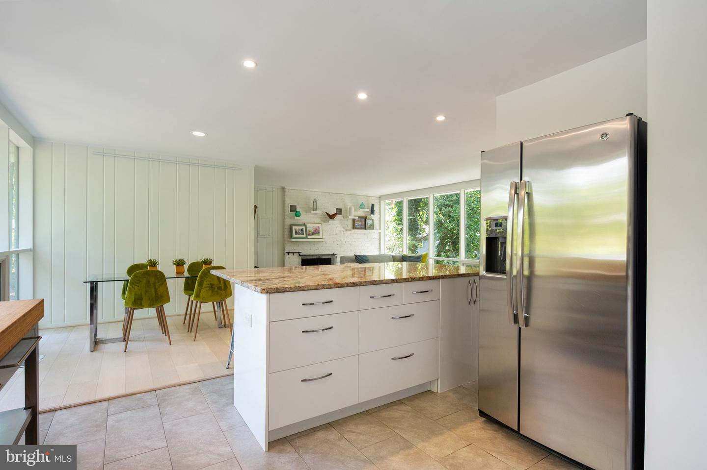 1915 MARTHAS RD, ALEXANDRIA, Virginia 22307, 3 Bedrooms Bedrooms, ,1 BathroomBathrooms,Residential,For sale,1915 MARTHAS RD,VAFX2264774 MLS # VAFX2264774