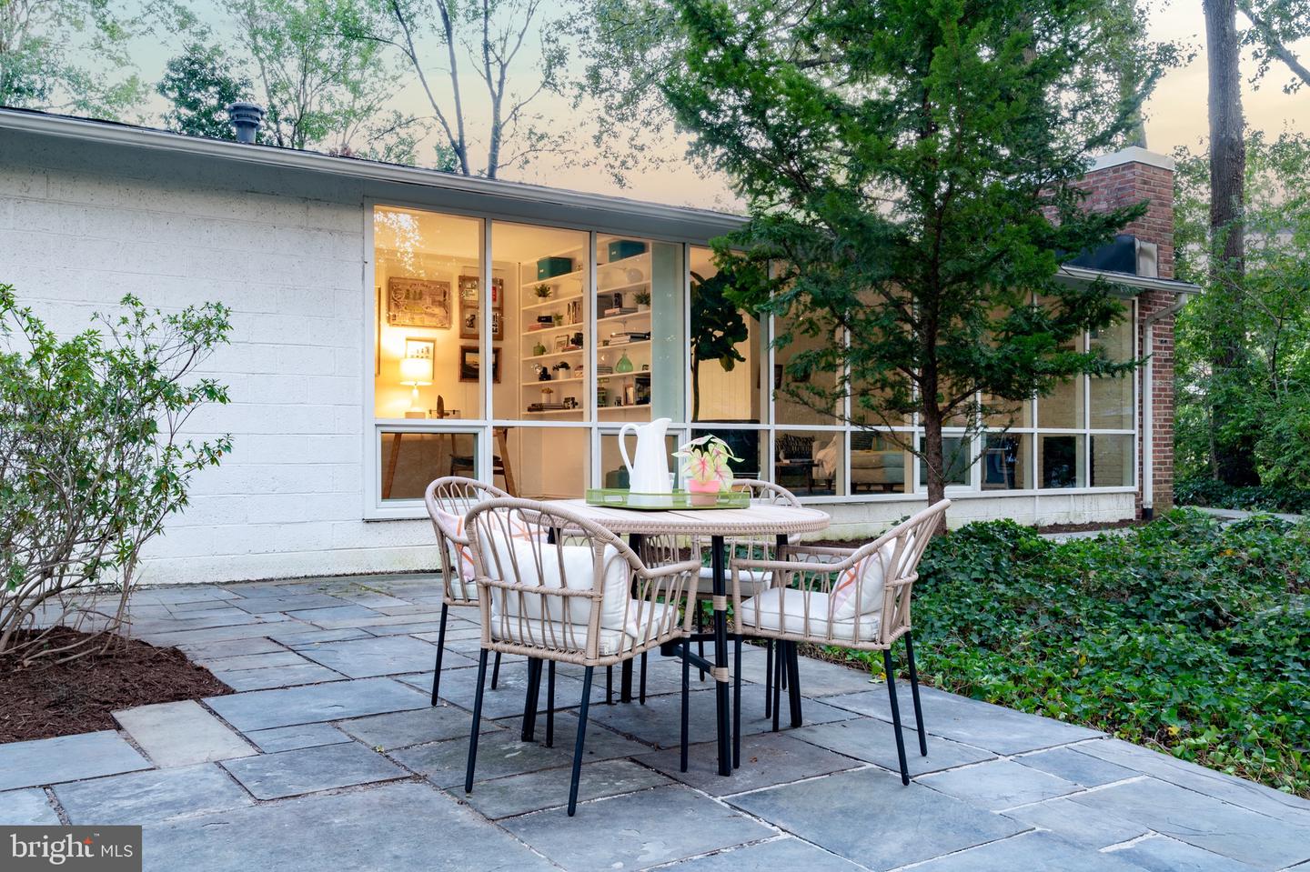 1915 MARTHAS RD, ALEXANDRIA, Virginia 22307, 3 Bedrooms Bedrooms, ,1 BathroomBathrooms,Residential,For sale,1915 MARTHAS RD,VAFX2264774 MLS # VAFX2264774