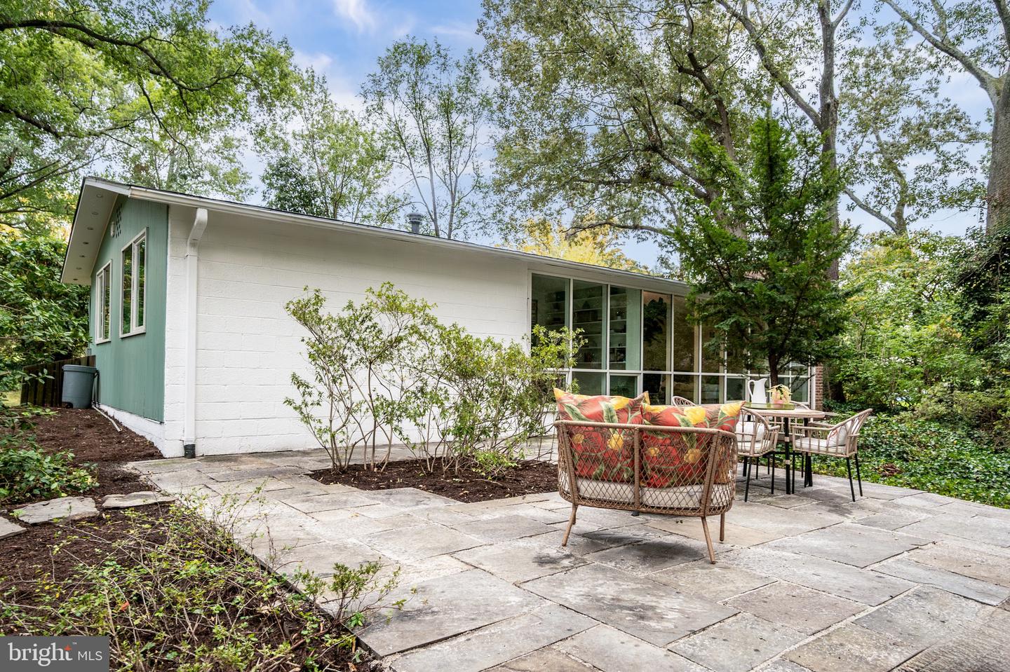 1915 MARTHAS RD, ALEXANDRIA, Virginia 22307, 3 Bedrooms Bedrooms, ,1 BathroomBathrooms,Residential,For sale,1915 MARTHAS RD,VAFX2264774 MLS # VAFX2264774