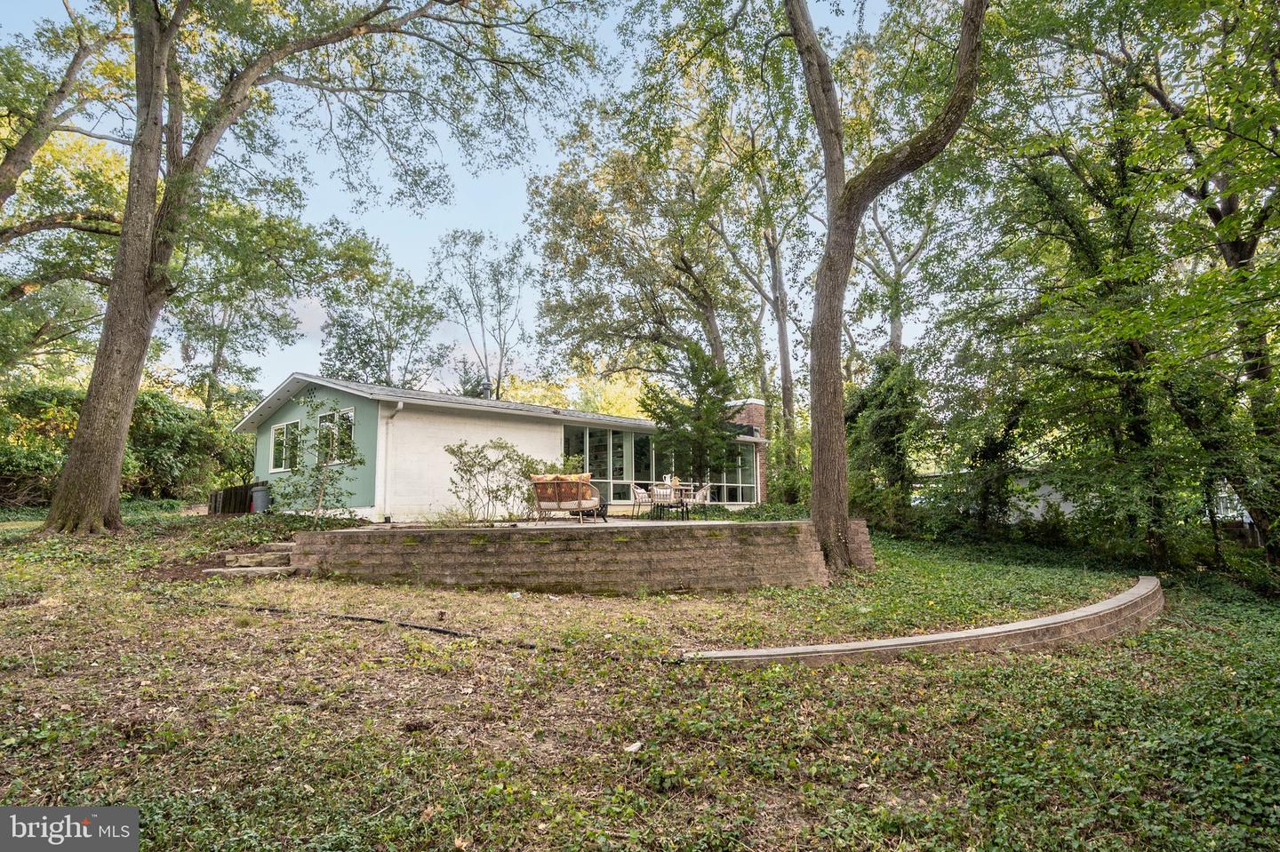 1915 MARTHAS RD, ALEXANDRIA, Virginia 22307, 3 Bedrooms Bedrooms, ,1 BathroomBathrooms,Residential,For sale,1915 MARTHAS RD,VAFX2264774 MLS # VAFX2264774