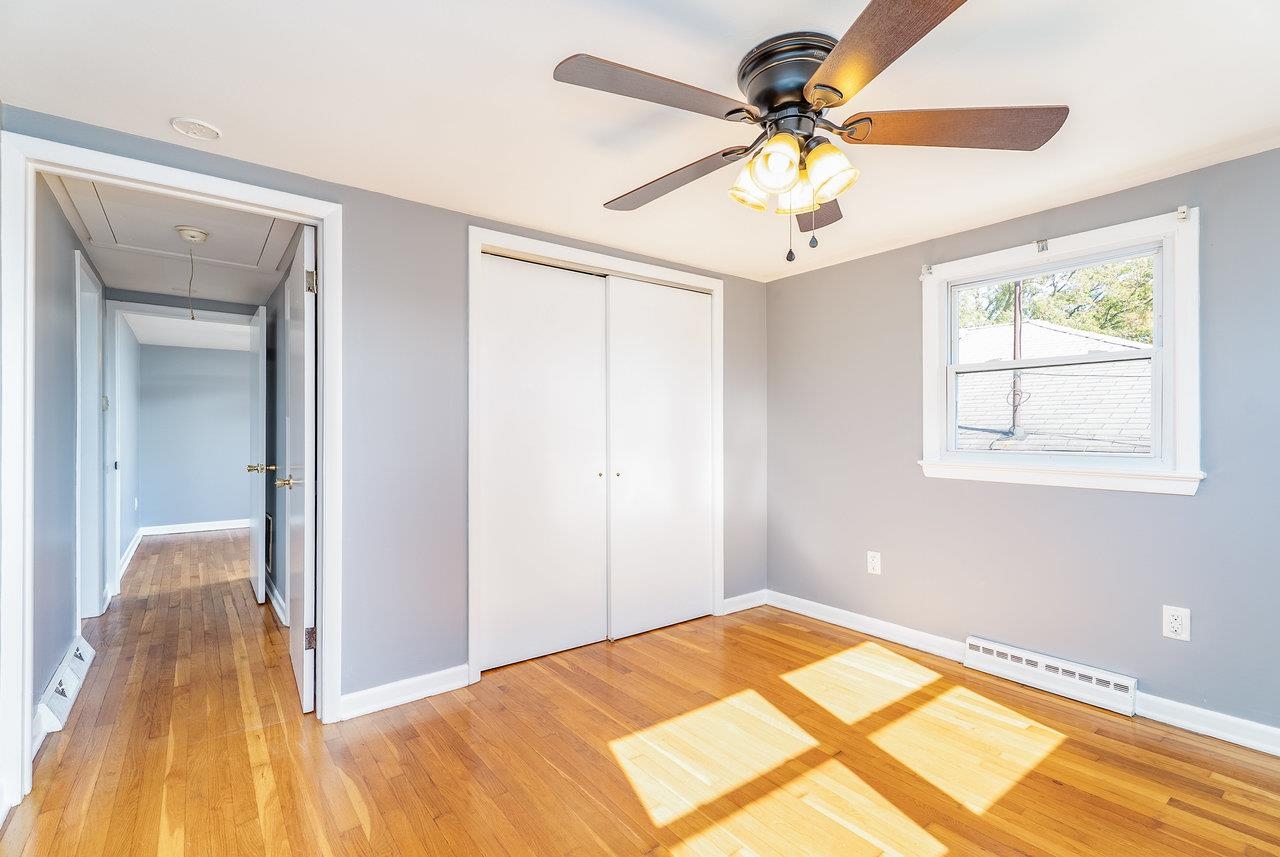 418 G ST, STAUNTON, Virginia 24401, 3 Bedrooms Bedrooms, ,2 BathroomsBathrooms,Residential,418 G ST,670176 MLS # 670176