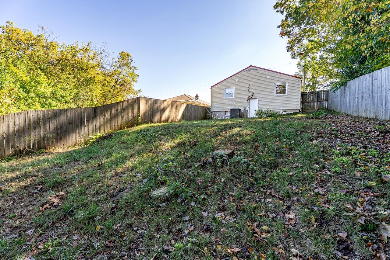 418 G ST, STAUNTON, Virginia 24401, 3 Bedrooms Bedrooms, ,2 BathroomsBathrooms,Residential,418 G ST,670176 MLS # 670176