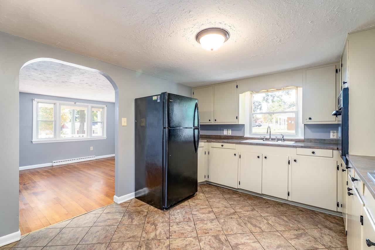 418 G ST, STAUNTON, Virginia 24401, 3 Bedrooms Bedrooms, ,2 BathroomsBathrooms,Residential,418 G ST,670176 MLS # 670176