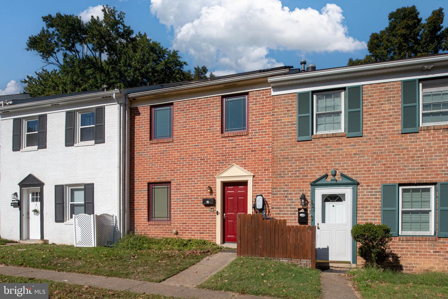 124 JANNEY CT, FREDERICKSBURG, Virginia 22408, 3 Bedrooms Bedrooms, ,1 BathroomBathrooms,Residential,For sale,124 JANNEY CT,VASP2036008 MLS # VASP2036008