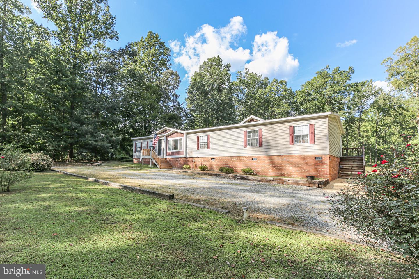 14301 LESTER LN, MILFORD, Virginia 22514, 4 Bedrooms Bedrooms, ,3 BathroomsBathrooms,Residential,For sale,14301 LESTER LN,VACV2008792 MLS # VACV2008792
