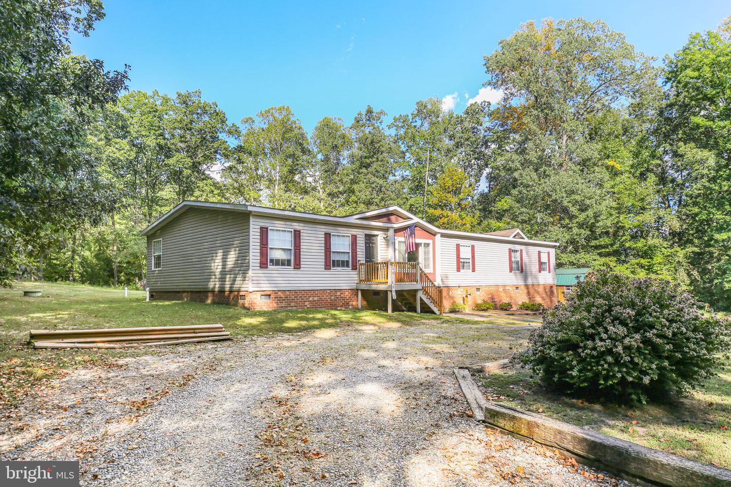 14301 LESTER LN, MILFORD, Virginia 22514, 4 Bedrooms Bedrooms, ,3 BathroomsBathrooms,Residential,For sale,14301 LESTER LN,VACV2008792 MLS # VACV2008792