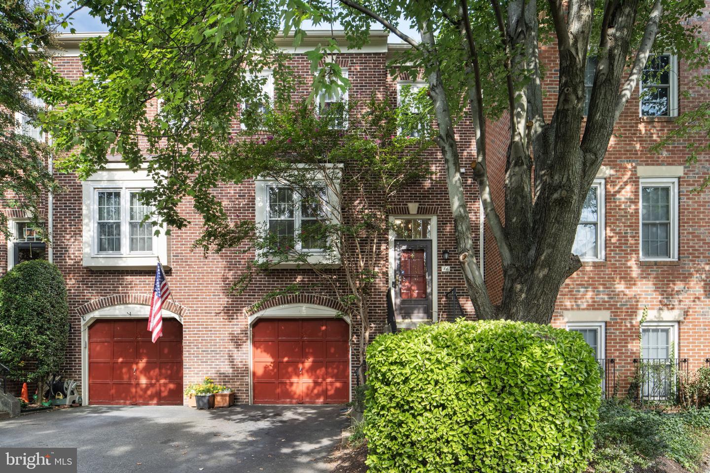 16 S MANCHESTER ST, ARLINGTON, Virginia 22204, 3 Bedrooms Bedrooms, ,2 BathroomsBathrooms,Residential,For sale,16 S MANCHESTER ST,VAAR2063304 MLS # VAAR2063304