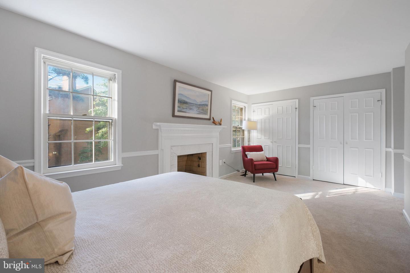 16 S MANCHESTER ST, ARLINGTON, Virginia 22204, 3 Bedrooms Bedrooms, ,2 BathroomsBathrooms,Residential,For sale,16 S MANCHESTER ST,VAAR2063304 MLS # VAAR2063304