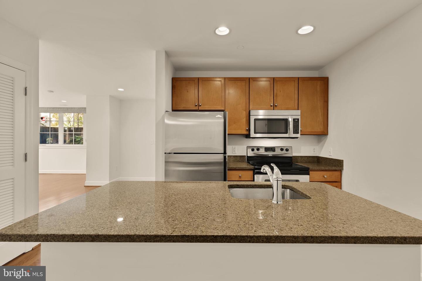 150 V ST NW #VL02, WASHINGTON, District Of Columbia 20001, 2 Bedrooms Bedrooms, ,1 BathroomBathrooms,Residential,For sale,150 V ST NW #VL02,DCDC2221502 MLS # DCDC2221502