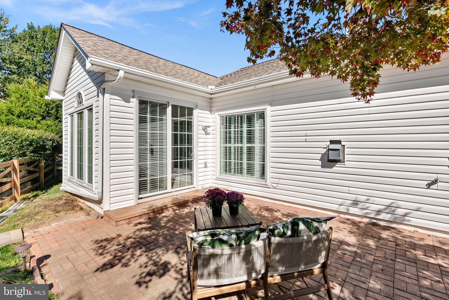 1853 FAVERSHAM WAY, WOODBRIDGE, Virginia 22192, 2 Bedrooms Bedrooms, 12 Rooms Rooms,2 BathroomsBathrooms,Residential,For sale,1853 FAVERSHAM WAY,VAPW2103748 MLS # VAPW2103748