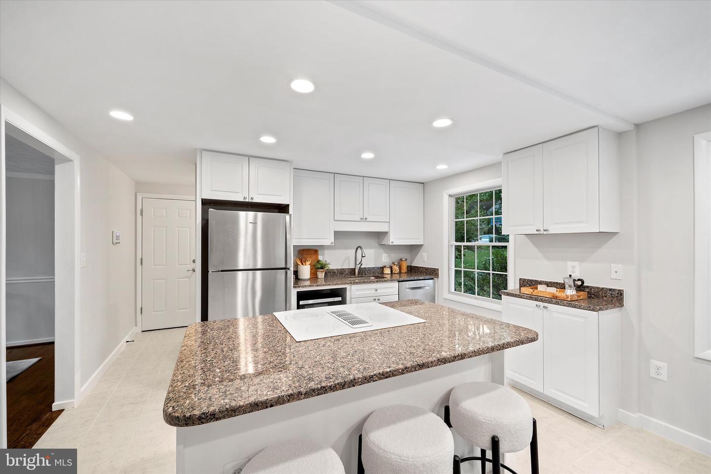 2657 CHISWELL PL, HERNDON, Virginia 20171, 5 Bedrooms Bedrooms, ,2 BathroomsBathrooms,Residential,For sale,2657 CHISWELL PL,VAFX2266432 MLS # VAFX2266432