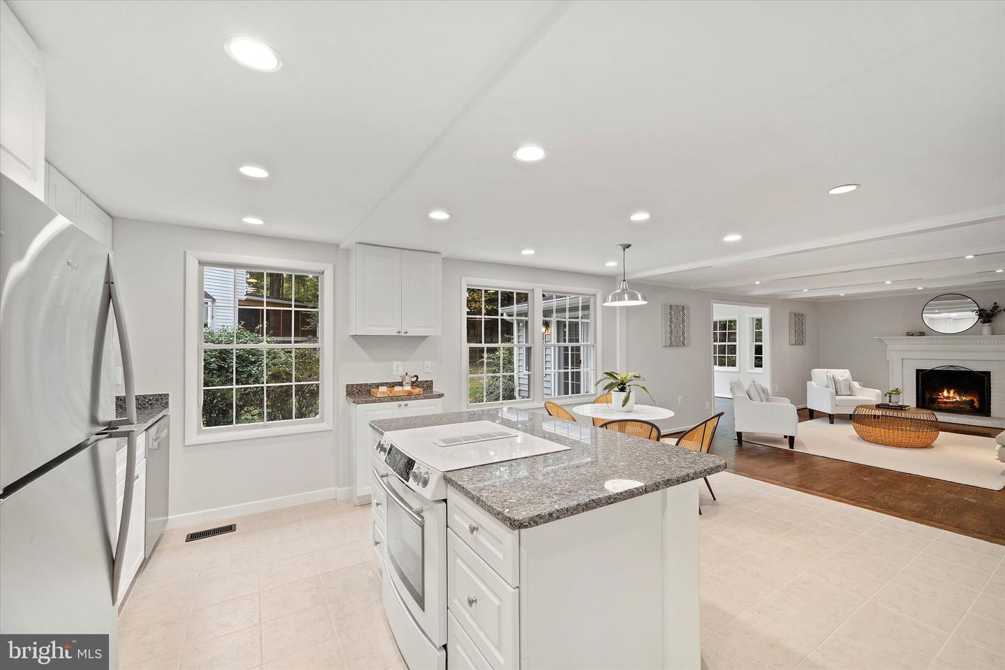 2657 CHISWELL PL, HERNDON, Virginia 20171, 5 Bedrooms Bedrooms, ,2 BathroomsBathrooms,Residential,For sale,2657 CHISWELL PL,VAFX2266432 MLS # VAFX2266432
