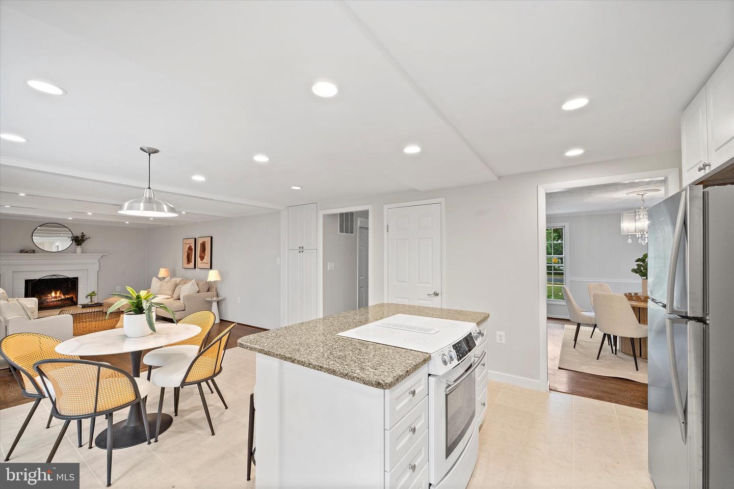 2657 CHISWELL PL, HERNDON, Virginia 20171, 5 Bedrooms Bedrooms, ,2 BathroomsBathrooms,Residential,For sale,2657 CHISWELL PL,VAFX2266432 MLS # VAFX2266432