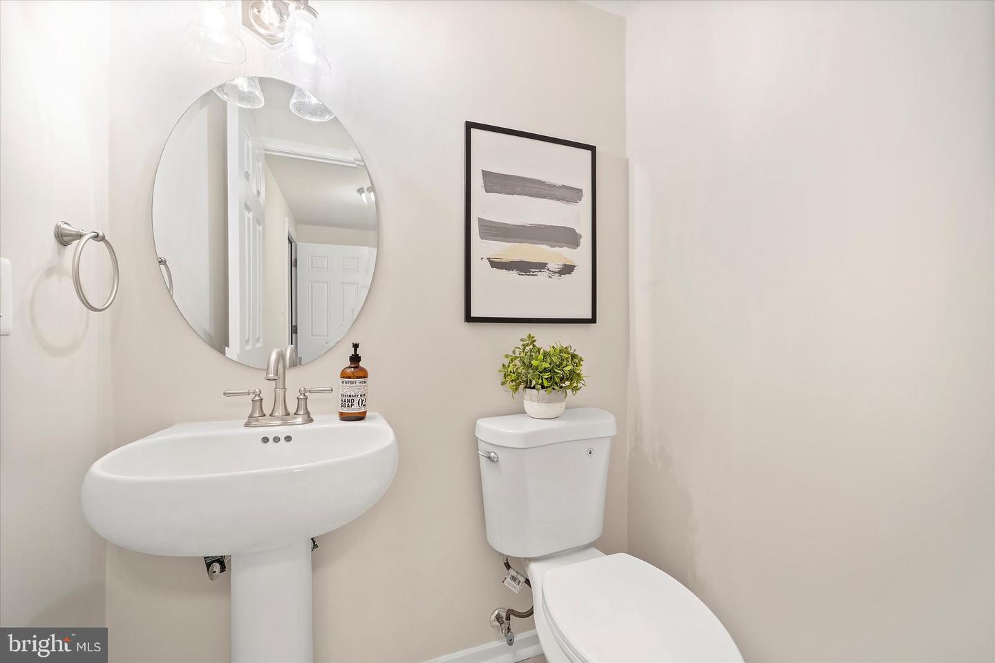 2657 CHISWELL PL, HERNDON, Virginia 20171, 5 Bedrooms Bedrooms, ,2 BathroomsBathrooms,Residential,For sale,2657 CHISWELL PL,VAFX2266432 MLS # VAFX2266432