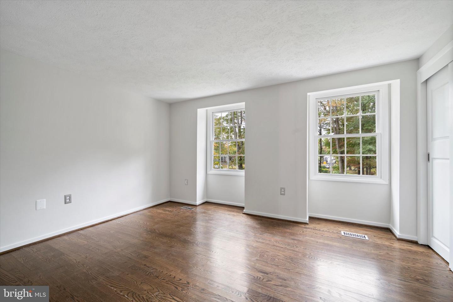2657 CHISWELL PL, HERNDON, Virginia 20171, 5 Bedrooms Bedrooms, ,2 BathroomsBathrooms,Residential,For sale,2657 CHISWELL PL,VAFX2266432 MLS # VAFX2266432