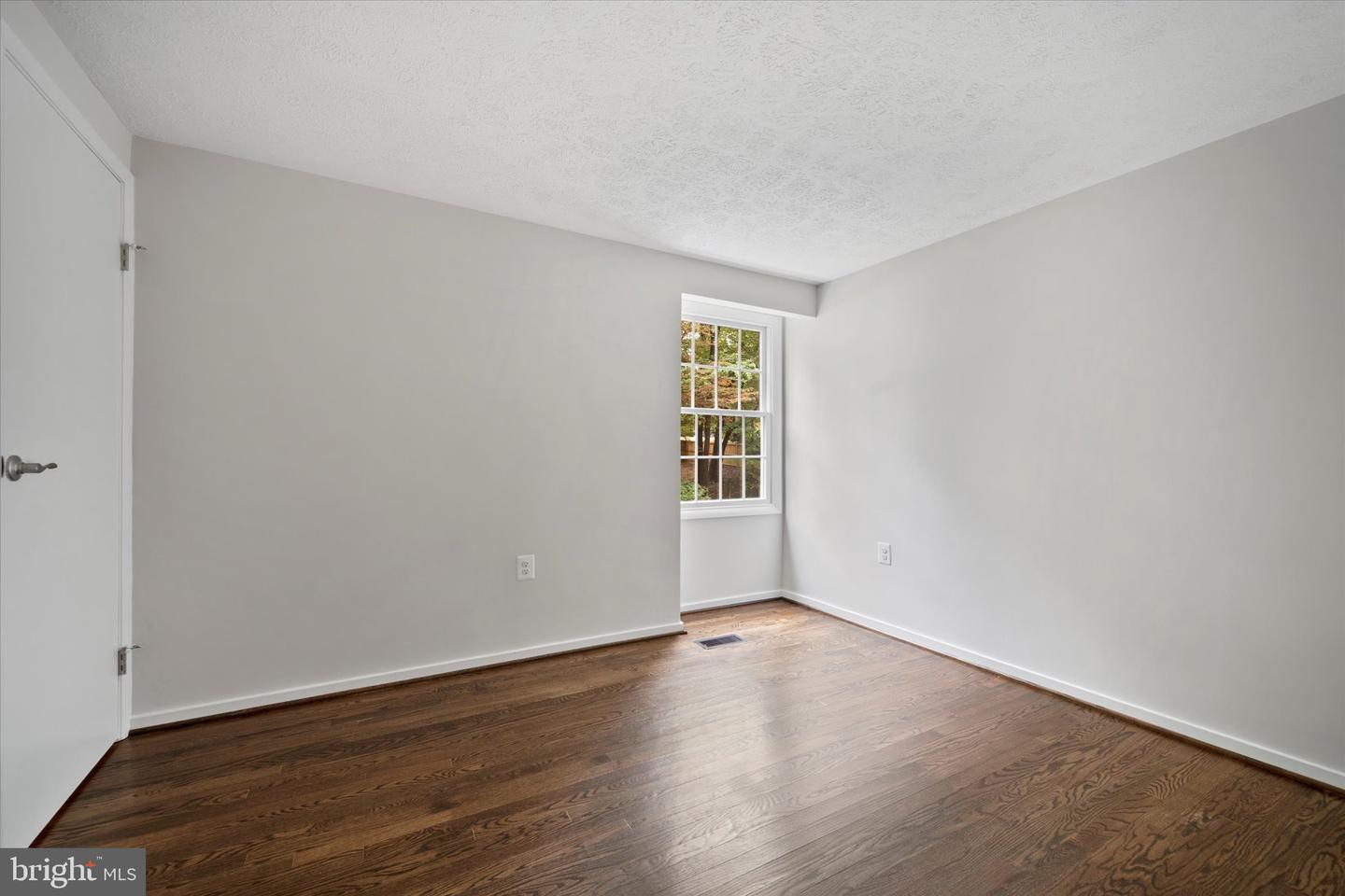 2657 CHISWELL PL, HERNDON, Virginia 20171, 5 Bedrooms Bedrooms, ,2 BathroomsBathrooms,Residential,For sale,2657 CHISWELL PL,VAFX2266432 MLS # VAFX2266432