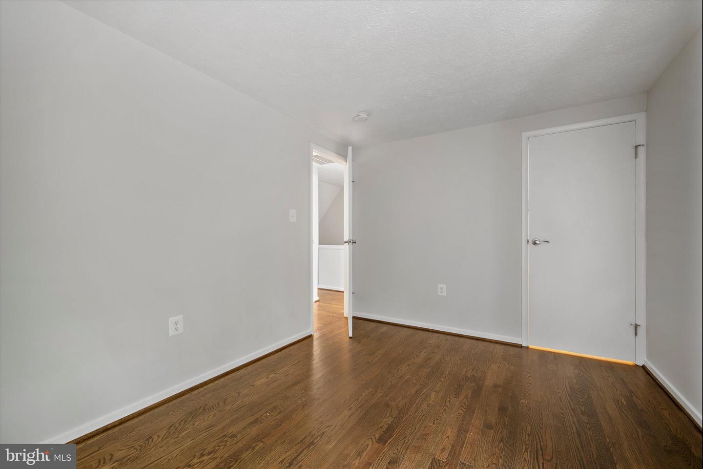 2657 CHISWELL PL, HERNDON, Virginia 20171, 5 Bedrooms Bedrooms, ,2 BathroomsBathrooms,Residential,For sale,2657 CHISWELL PL,VAFX2266432 MLS # VAFX2266432
