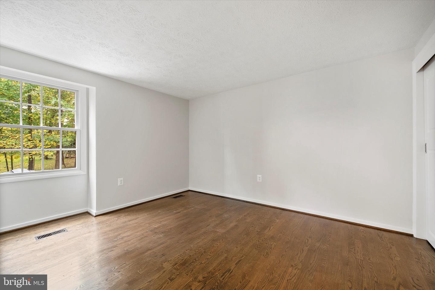 2657 CHISWELL PL, HERNDON, Virginia 20171, 5 Bedrooms Bedrooms, ,2 BathroomsBathrooms,Residential,For sale,2657 CHISWELL PL,VAFX2266432 MLS # VAFX2266432