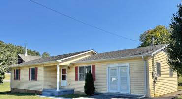 12 HILLVUE ST, FRONT ROYAL, Virginia 22630, 3 Bedrooms Bedrooms, ,2 BathroomsBathrooms,Residential,For sale,12 HILLVUE ST,VAWR2012306 MLS # VAWR2012306