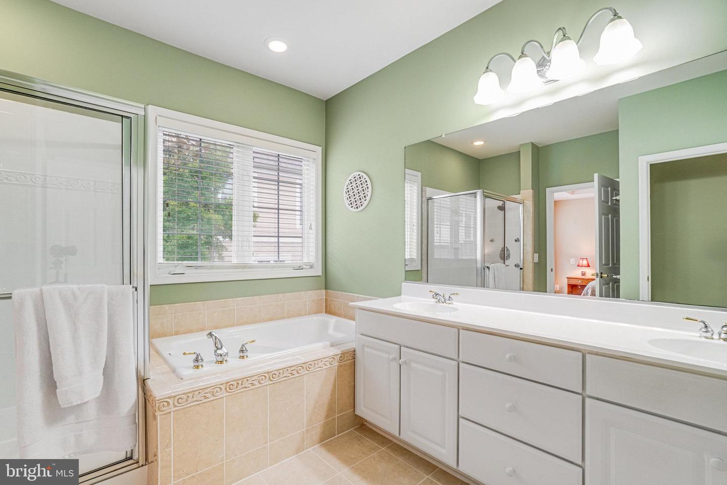 8965 YELLOW DAISY PL, LORTON, Virginia 22079, 3 Bedrooms Bedrooms, ,3 BathroomsBathrooms,Residential,For sale,8965 YELLOW DAISY PL,VAFX2267932 MLS # VAFX2267932