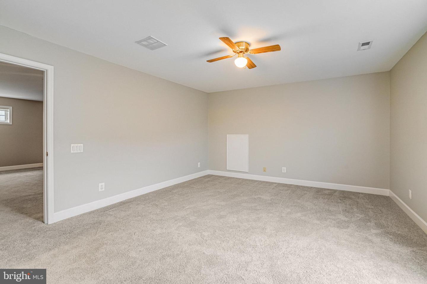 8965 YELLOW DAISY PL, LORTON, Virginia 22079, 3 Bedrooms Bedrooms, ,3 BathroomsBathrooms,Residential,For sale,8965 YELLOW DAISY PL,VAFX2267932 MLS # VAFX2267932