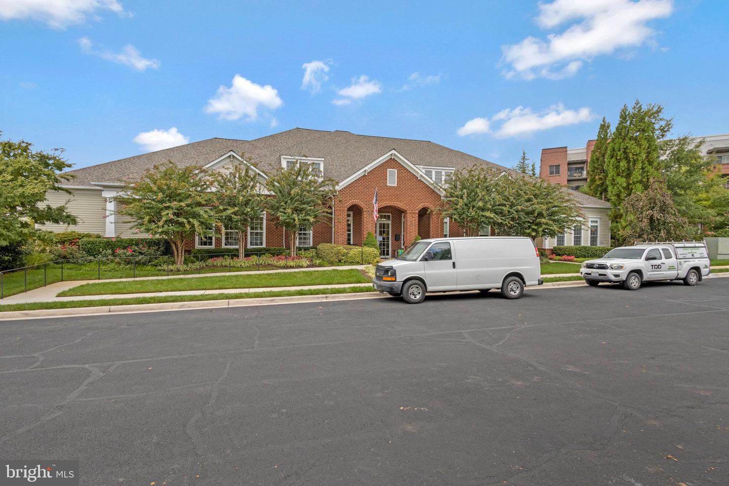 8965 YELLOW DAISY PL, LORTON, Virginia 22079, 3 Bedrooms Bedrooms, ,3 BathroomsBathrooms,Residential,For sale,8965 YELLOW DAISY PL,VAFX2267932 MLS # VAFX2267932