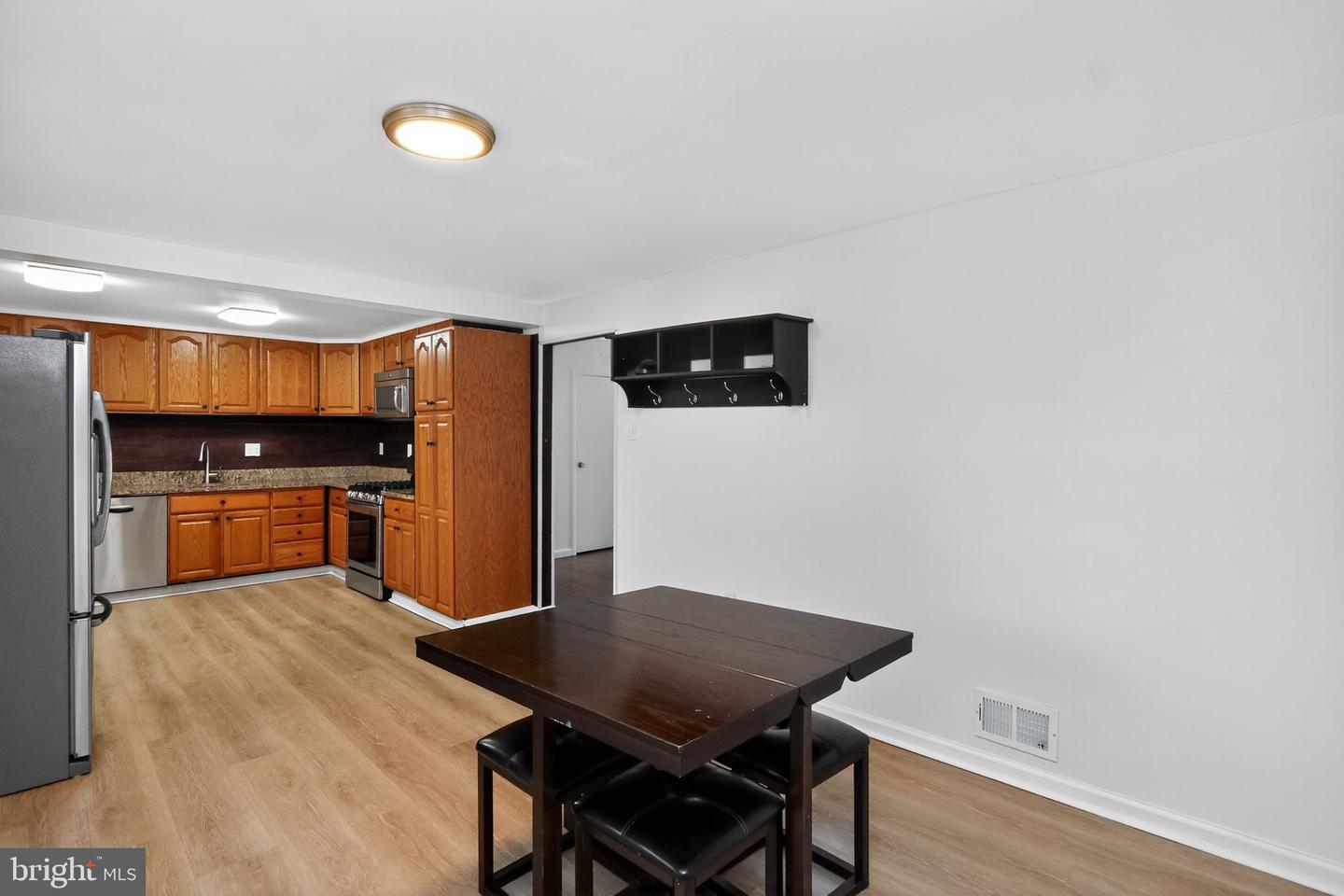 3301 SOMERSET LN, FREDERICKSBURG, Virginia 22407, 3 Bedrooms Bedrooms, ,2 BathroomsBathrooms,Residential,For sale,3301 SOMERSET LN,VASP2036346 MLS # VASP2036346