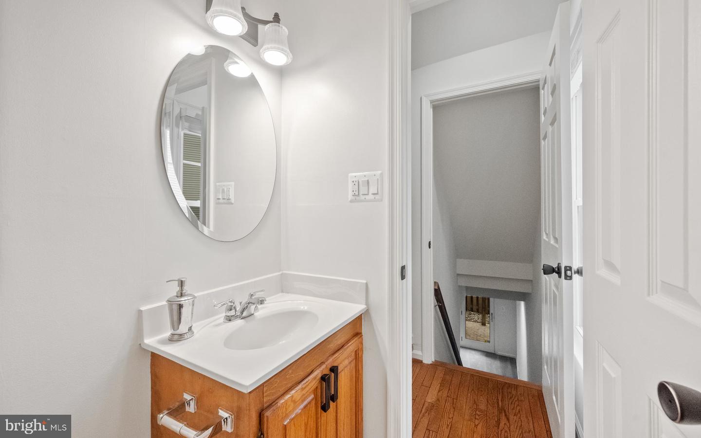 4020 GREGG CT, FAIRFAX, Virginia 22033, 4 Bedrooms Bedrooms, ,3 BathroomsBathrooms,Residential,For sale,4020 GREGG CT,VAFX2268252 MLS # VAFX2268252
