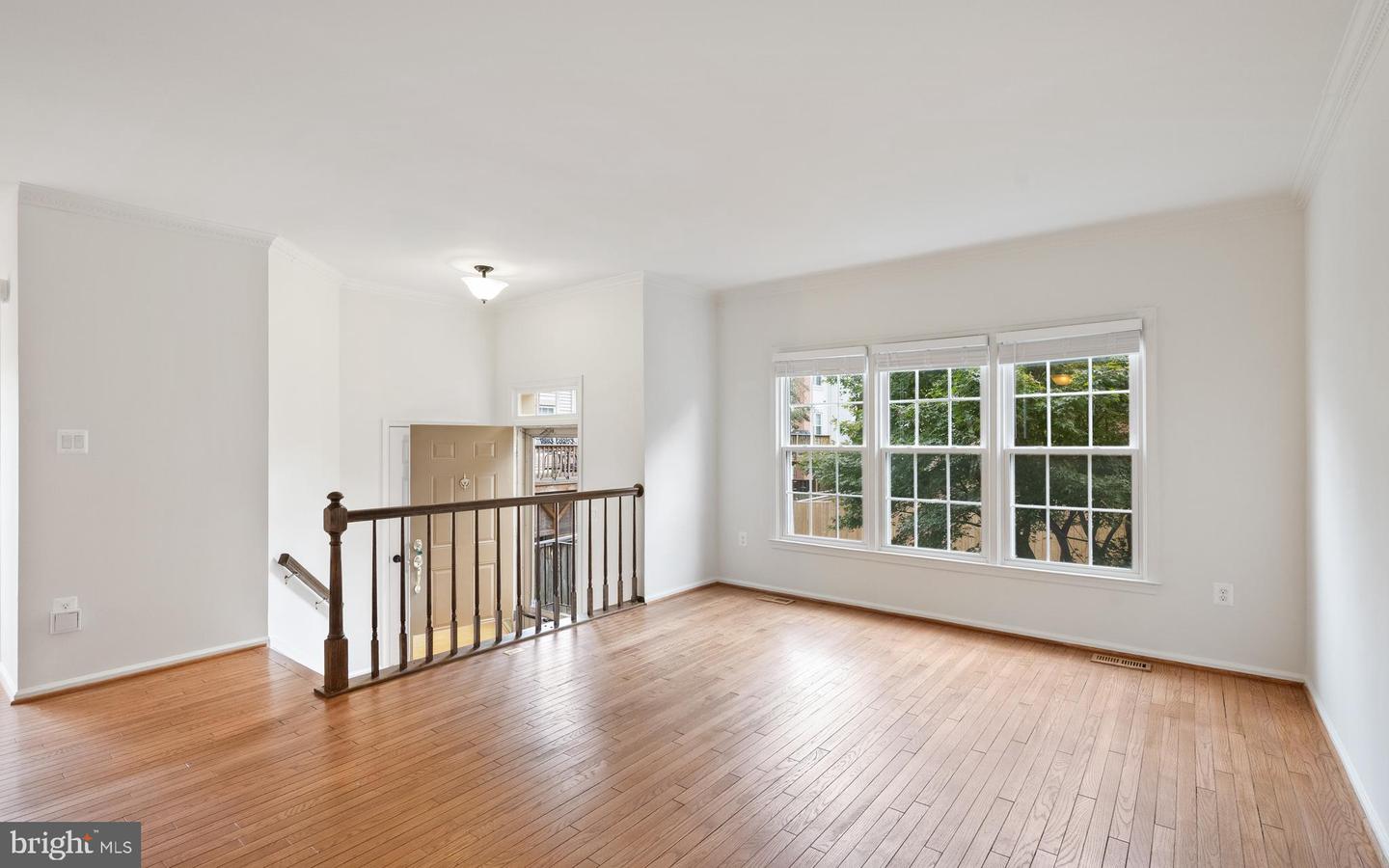 4020 GREGG CT, FAIRFAX, Virginia 22033, 4 Bedrooms Bedrooms, ,3 BathroomsBathrooms,Residential,For sale,4020 GREGG CT,VAFX2268252 MLS # VAFX2268252