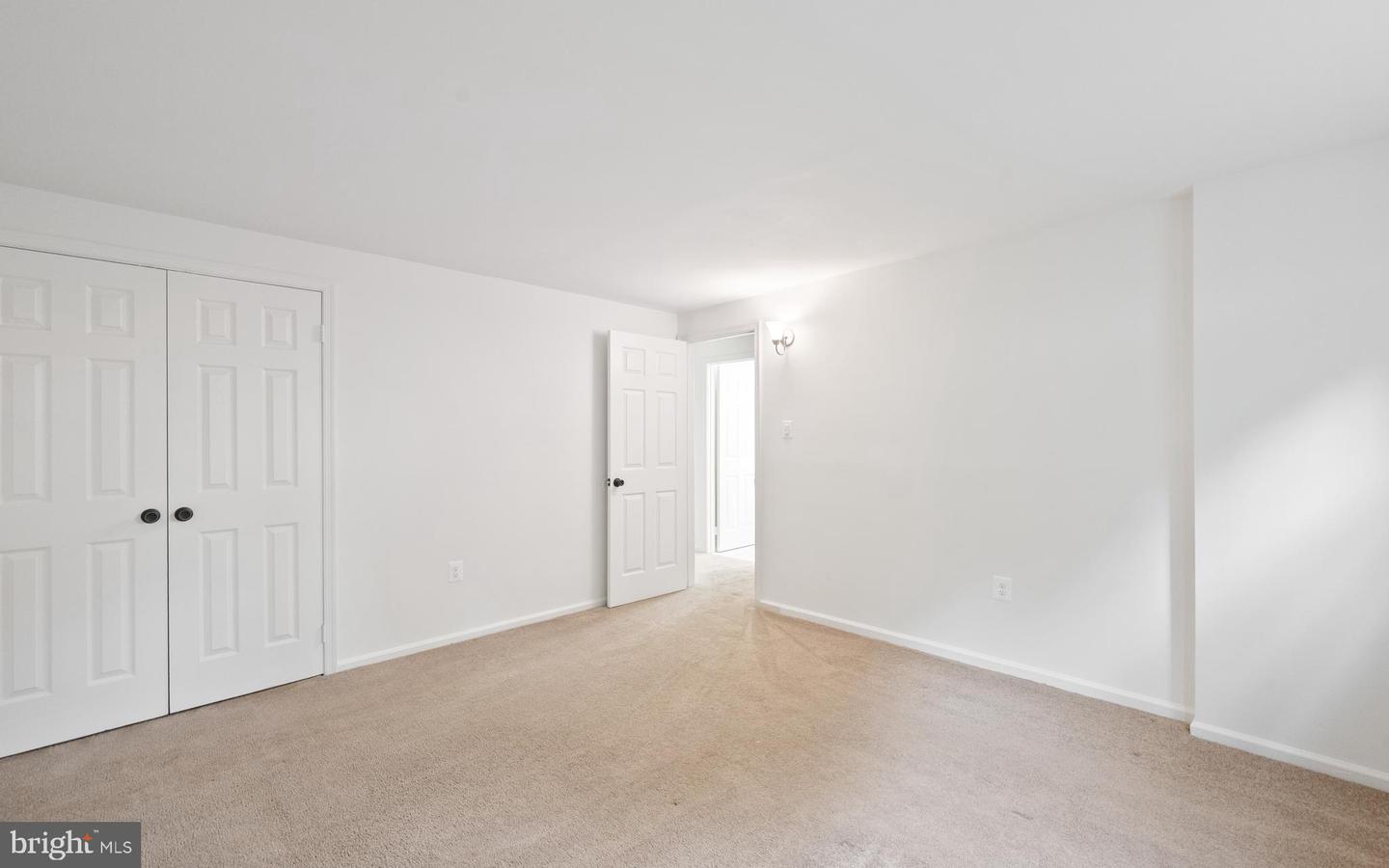 4020 GREGG CT, FAIRFAX, Virginia 22033, 4 Bedrooms Bedrooms, ,3 BathroomsBathrooms,Residential,For sale,4020 GREGG CT,VAFX2268252 MLS # VAFX2268252