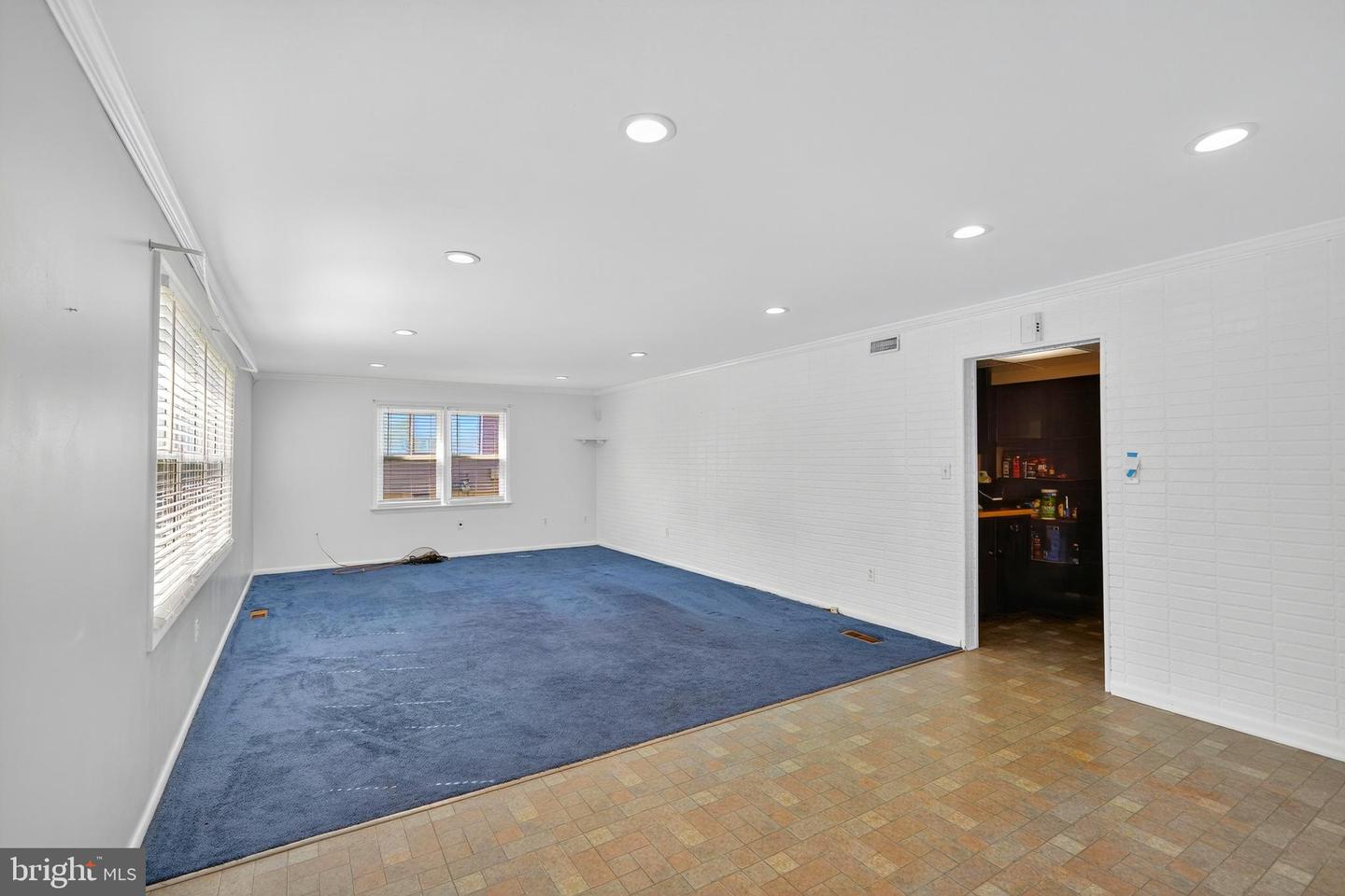6939 WESTMORELAND RD, FALLS CHURCH, Virginia 22042, 4 Bedrooms Bedrooms, ,1 BathroomBathrooms,Residential,For sale,6939 WESTMORELAND RD,VAFX2268304 MLS # VAFX2268304