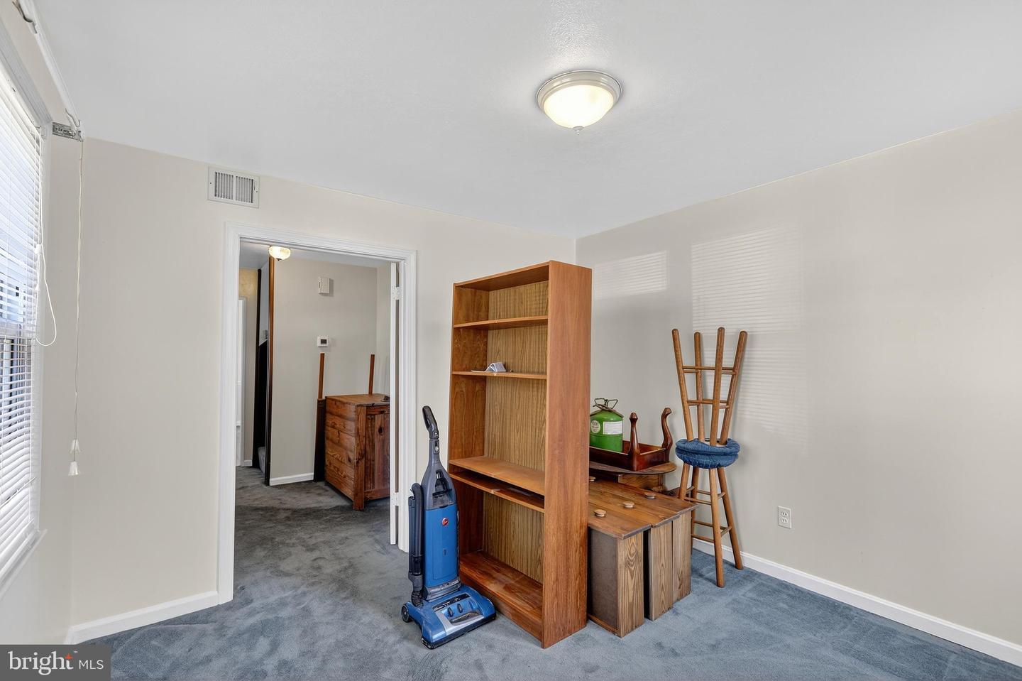 6939 WESTMORELAND RD, FALLS CHURCH, Virginia 22042, 4 Bedrooms Bedrooms, ,1 BathroomBathrooms,Residential,For sale,6939 WESTMORELAND RD,VAFX2268304 MLS # VAFX2268304
