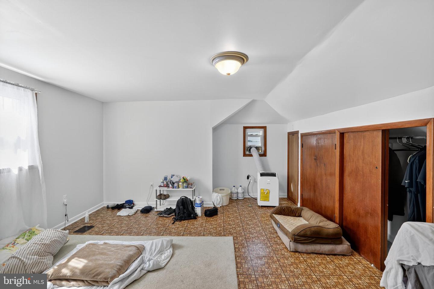 6939 WESTMORELAND RD, FALLS CHURCH, Virginia 22042, 4 Bedrooms Bedrooms, ,1 BathroomBathrooms,Residential,For sale,6939 WESTMORELAND RD,VAFX2268304 MLS # VAFX2268304