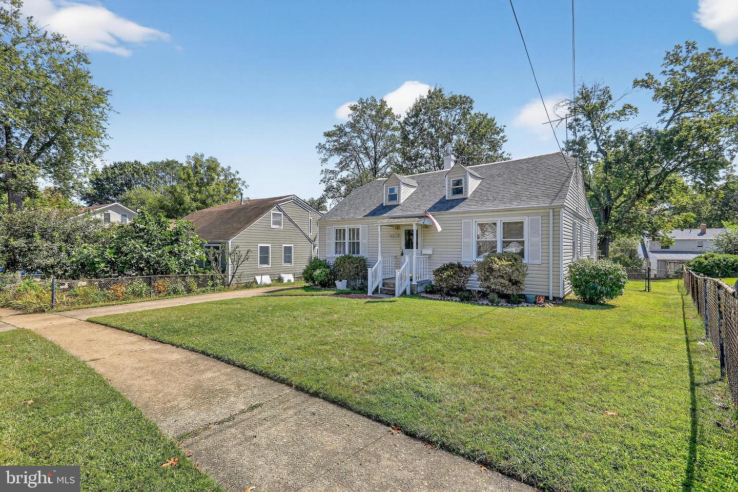 6939 WESTMORELAND RD, FALLS CHURCH, Virginia 22042, 4 Bedrooms Bedrooms, ,1 BathroomBathrooms,Residential,For sale,6939 WESTMORELAND RD,VAFX2268304 MLS # VAFX2268304