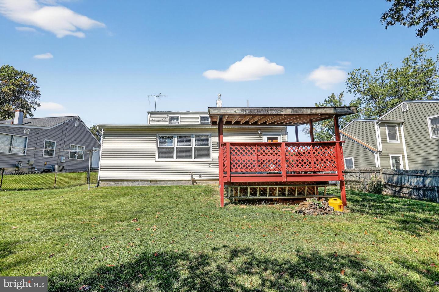 6939 WESTMORELAND RD, FALLS CHURCH, Virginia 22042, 4 Bedrooms Bedrooms, ,1 BathroomBathrooms,Residential,For sale,6939 WESTMORELAND RD,VAFX2268304 MLS # VAFX2268304