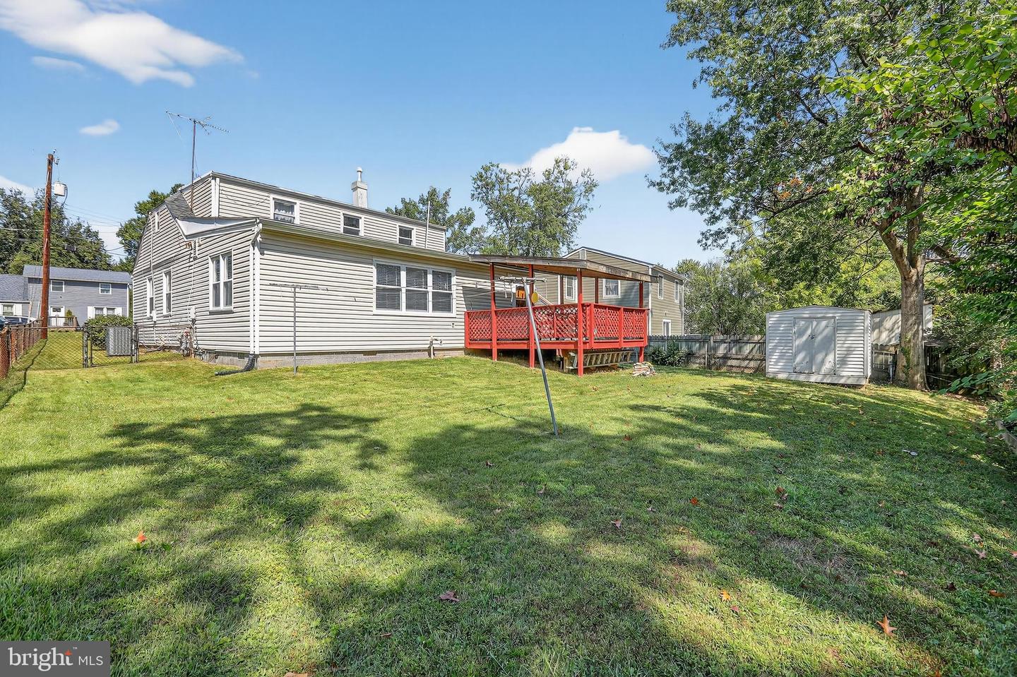 6939 WESTMORELAND RD, FALLS CHURCH, Virginia 22042, 4 Bedrooms Bedrooms, ,1 BathroomBathrooms,Residential,For sale,6939 WESTMORELAND RD,VAFX2268304 MLS # VAFX2268304
