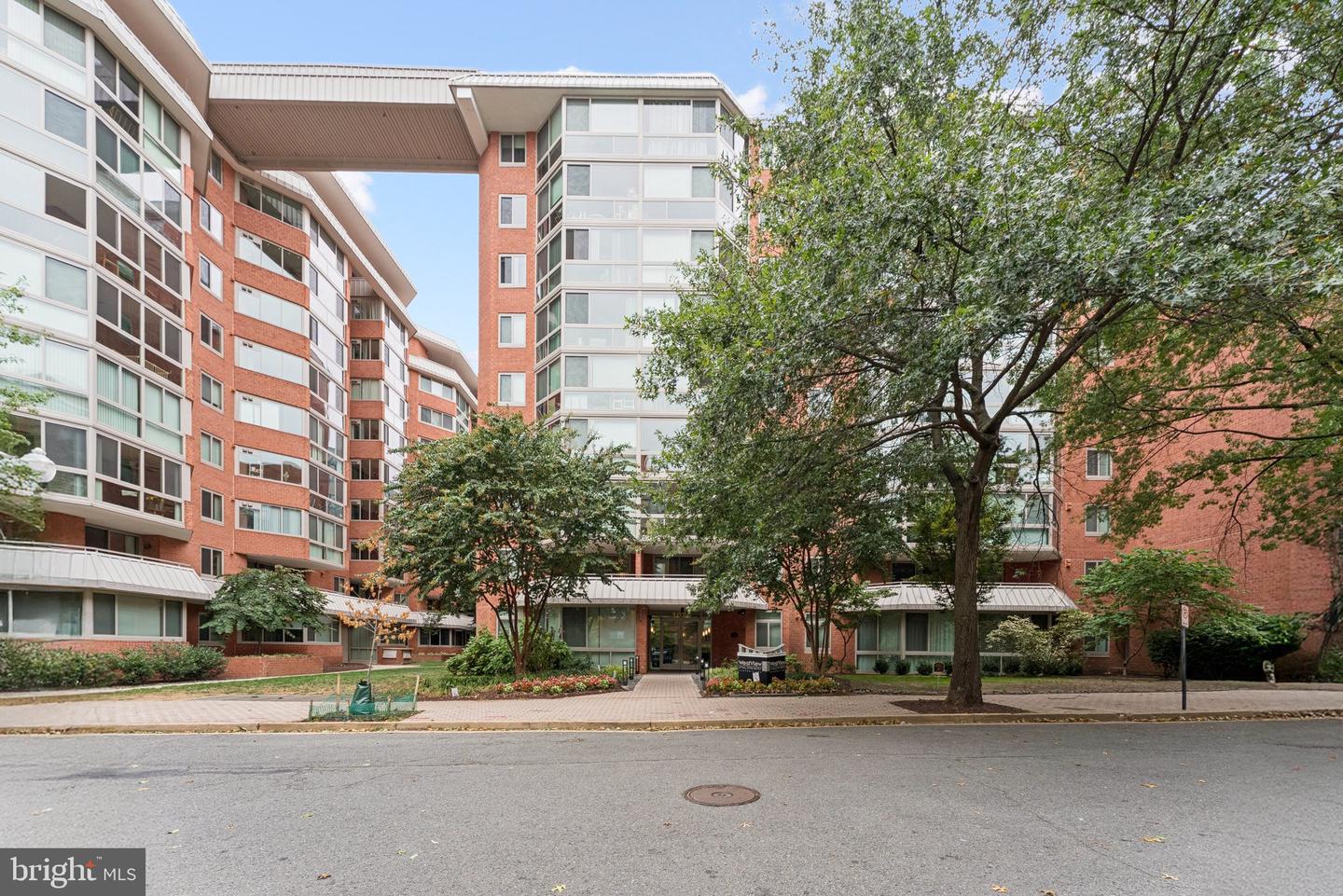 1024 N UTAH ST #524, ARLINGTON, Virginia 22201, 2 Bedrooms Bedrooms, ,2 BathroomsBathrooms,Residential,For sale,1024 N UTAH ST #524,VAAR2064014 MLS # VAAR2064014