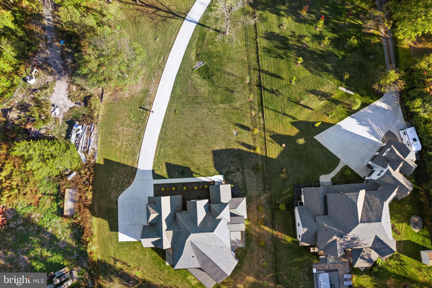 5524 SUMMIT ST, CENTREVILLE, Virginia 20120, 7 Bedrooms Bedrooms, ,6 BathroomsBathrooms,Residential,For sale,5524 SUMMIT ST,VAFX2268754 MLS # VAFX2268754
