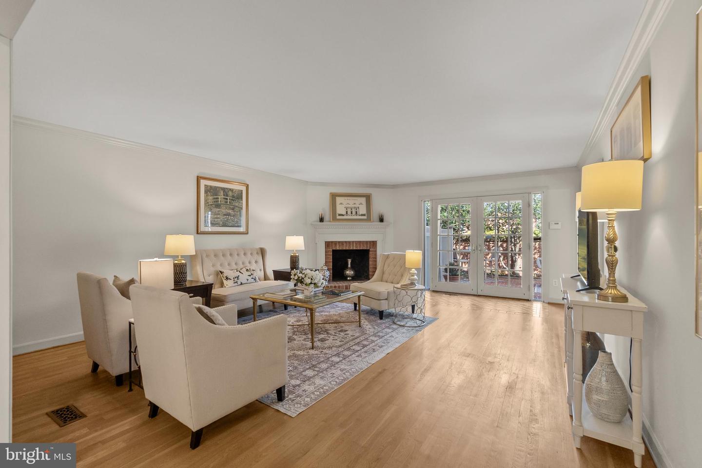 6300 MANCHESTER WAY, ALEXANDRIA, Virginia 22304, 3 Bedrooms Bedrooms, ,2 BathroomsBathrooms,Residential,For sale,6300 MANCHESTER WAY,VAFX2268778 MLS # VAFX2268778