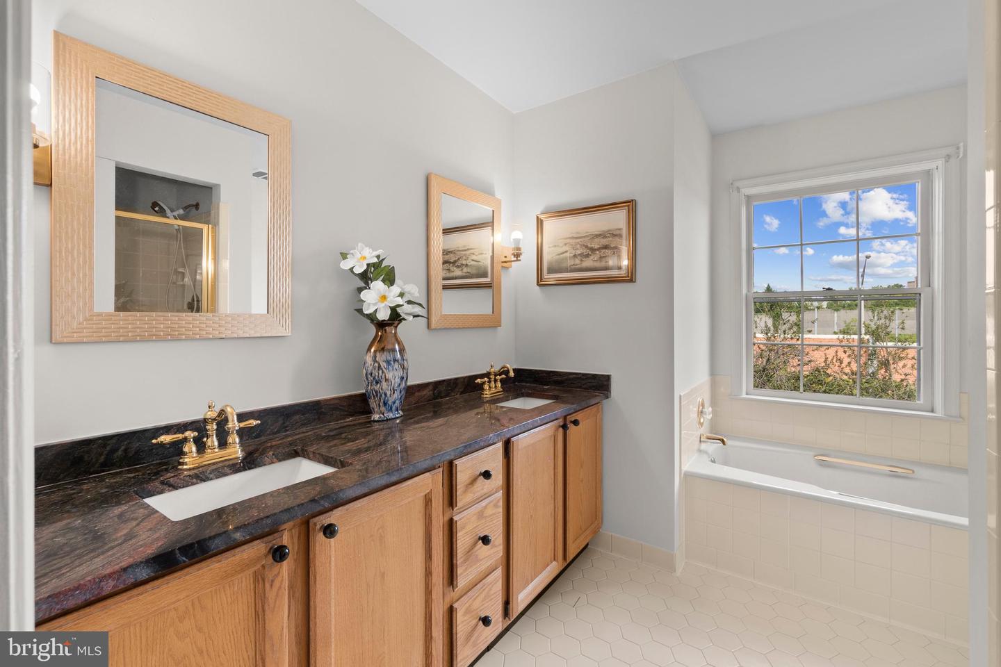 6300 MANCHESTER WAY, ALEXANDRIA, Virginia 22304, 3 Bedrooms Bedrooms, ,2 BathroomsBathrooms,Residential,For sale,6300 MANCHESTER WAY,VAFX2268778 MLS # VAFX2268778