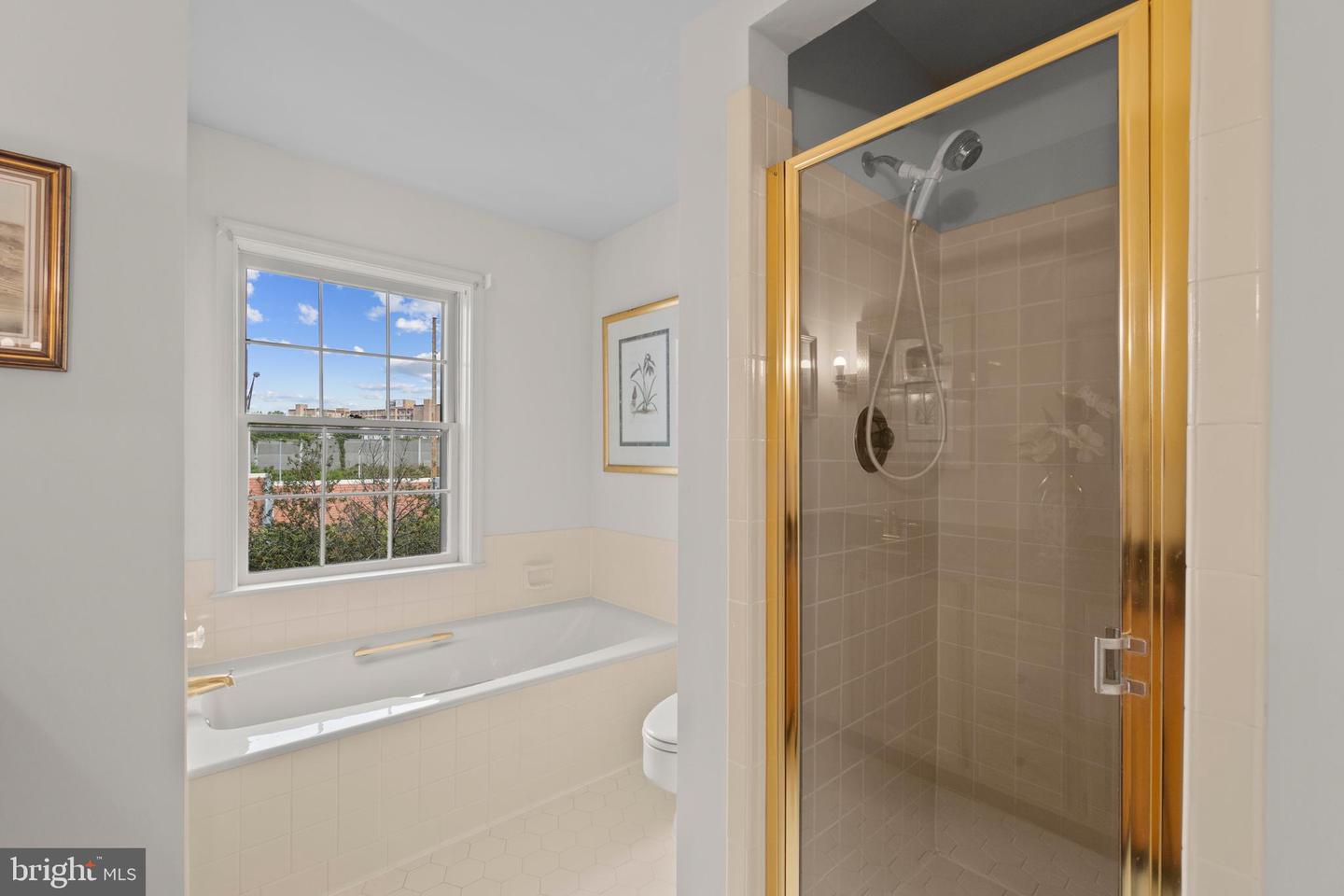 6300 MANCHESTER WAY, ALEXANDRIA, Virginia 22304, 3 Bedrooms Bedrooms, ,2 BathroomsBathrooms,Residential,For sale,6300 MANCHESTER WAY,VAFX2268778 MLS # VAFX2268778