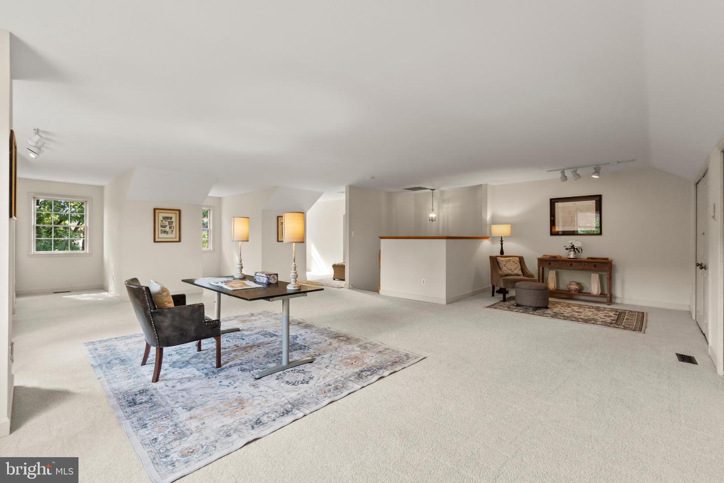 6300 MANCHESTER WAY, ALEXANDRIA, Virginia 22304, 3 Bedrooms Bedrooms, ,2 BathroomsBathrooms,Residential,For sale,6300 MANCHESTER WAY,VAFX2268778 MLS # VAFX2268778