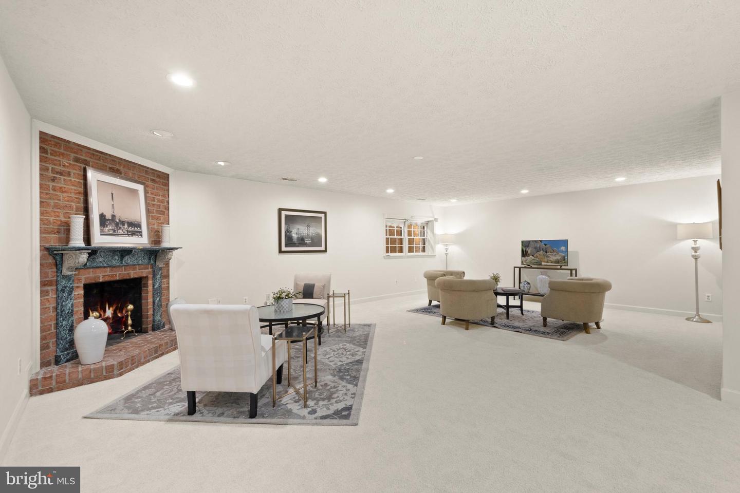 6300 MANCHESTER WAY, ALEXANDRIA, Virginia 22304, 3 Bedrooms Bedrooms, ,2 BathroomsBathrooms,Residential,For sale,6300 MANCHESTER WAY,VAFX2268778 MLS # VAFX2268778